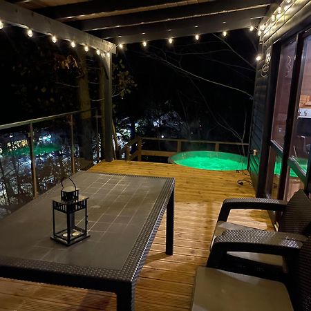Vila Rozalin Ostrzyce Exteriér fotografie