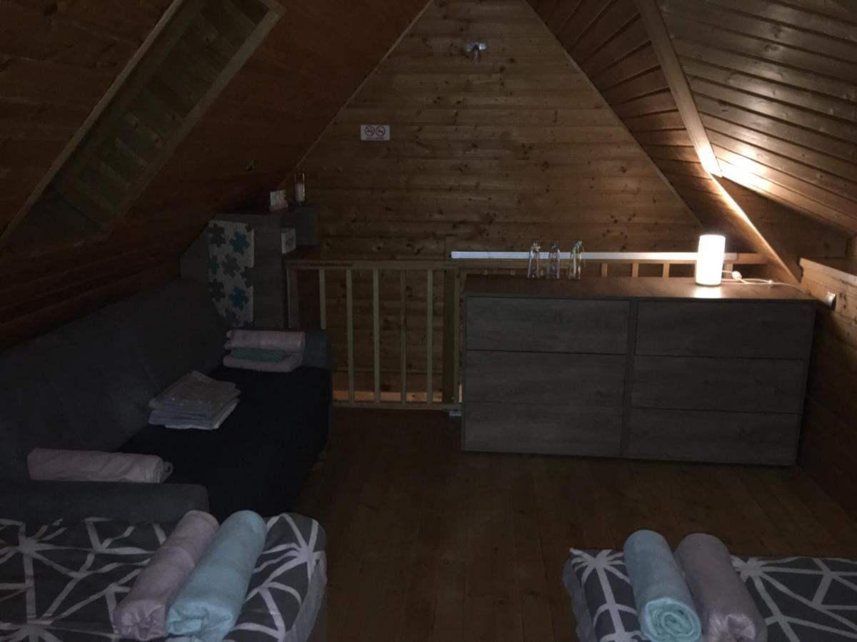 Vila Rozalin Ostrzyce Exteriér fotografie